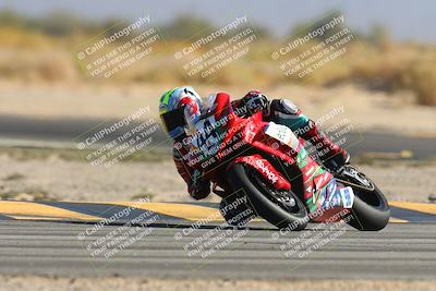 media/Nov-15-2024-CVMA Friday Practice (Fri) [[b142d29251]]/1-Group 1/Session 4 (Turn 16)/